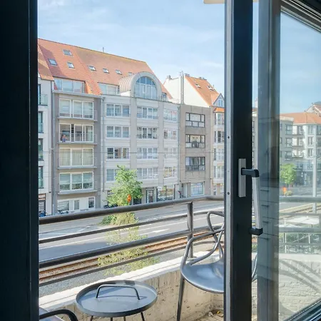 Bright & Stylish For 4 In Appartement Knokke-Heist