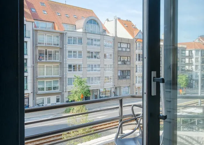 Bright & Stylish For 4 In Appartement Knokke-Heist